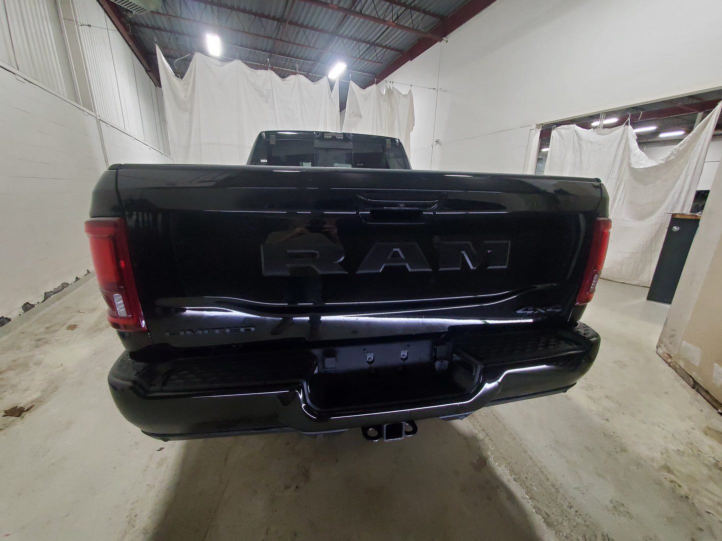 2025 Ram 2500 LIMITED Night Edition - Diamond Black Crystal Pearl