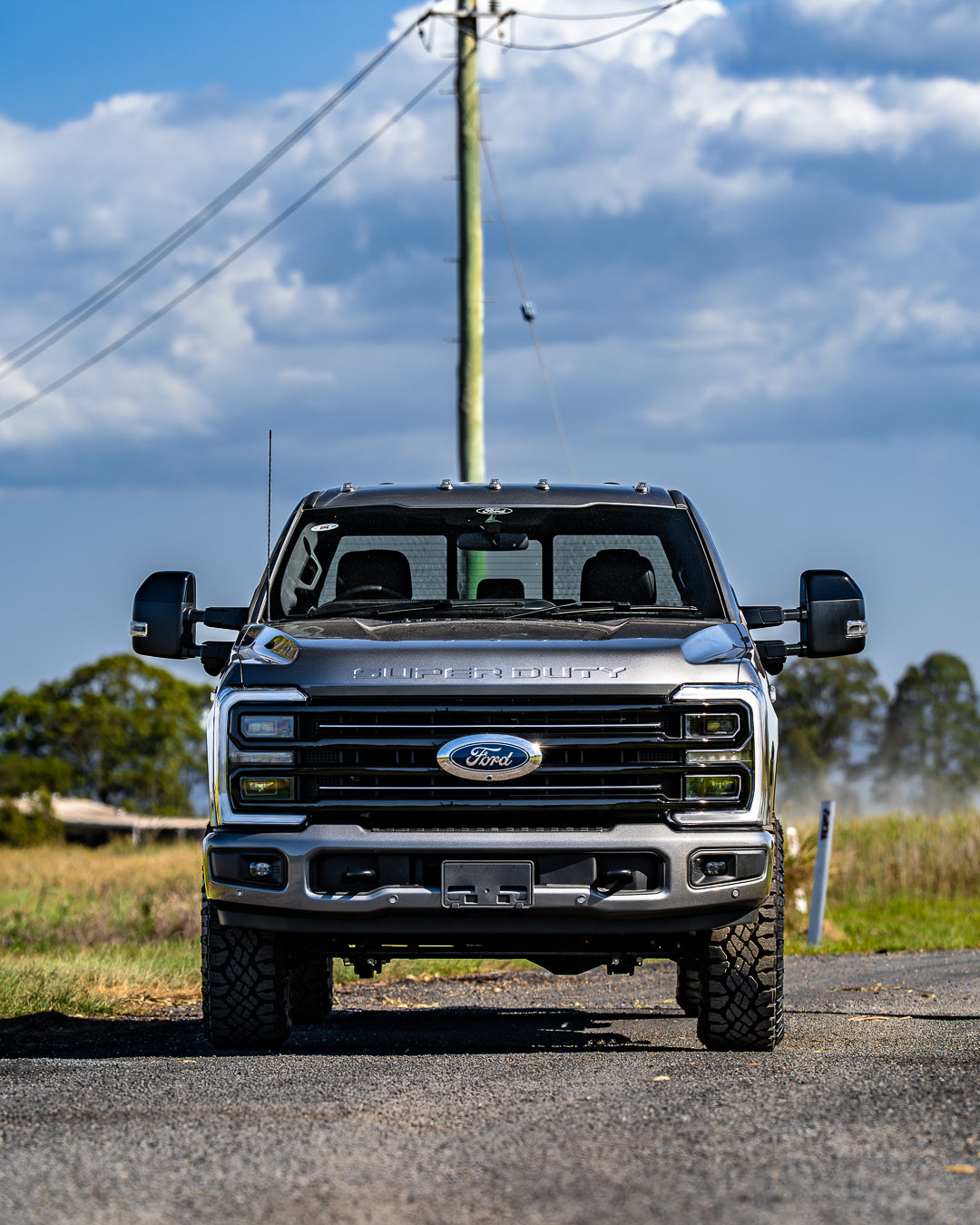 2026 FORD F350 PLATINUM TREMOR CREW CAB 4x4