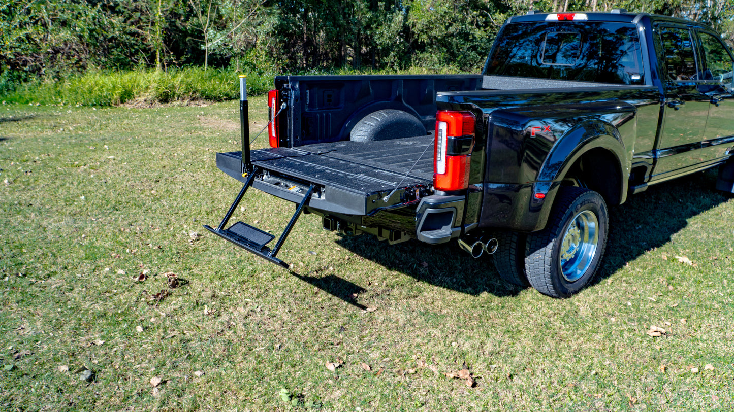 SOLD 2025 FORD F-450 Platinum FX4 Dually (BLACK)