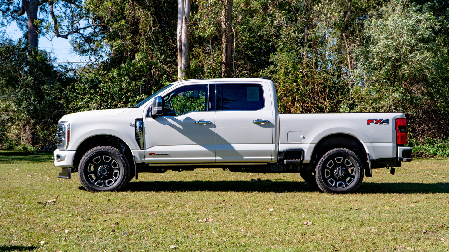 2024 FORD F 350 Platinum FX4 Pack White