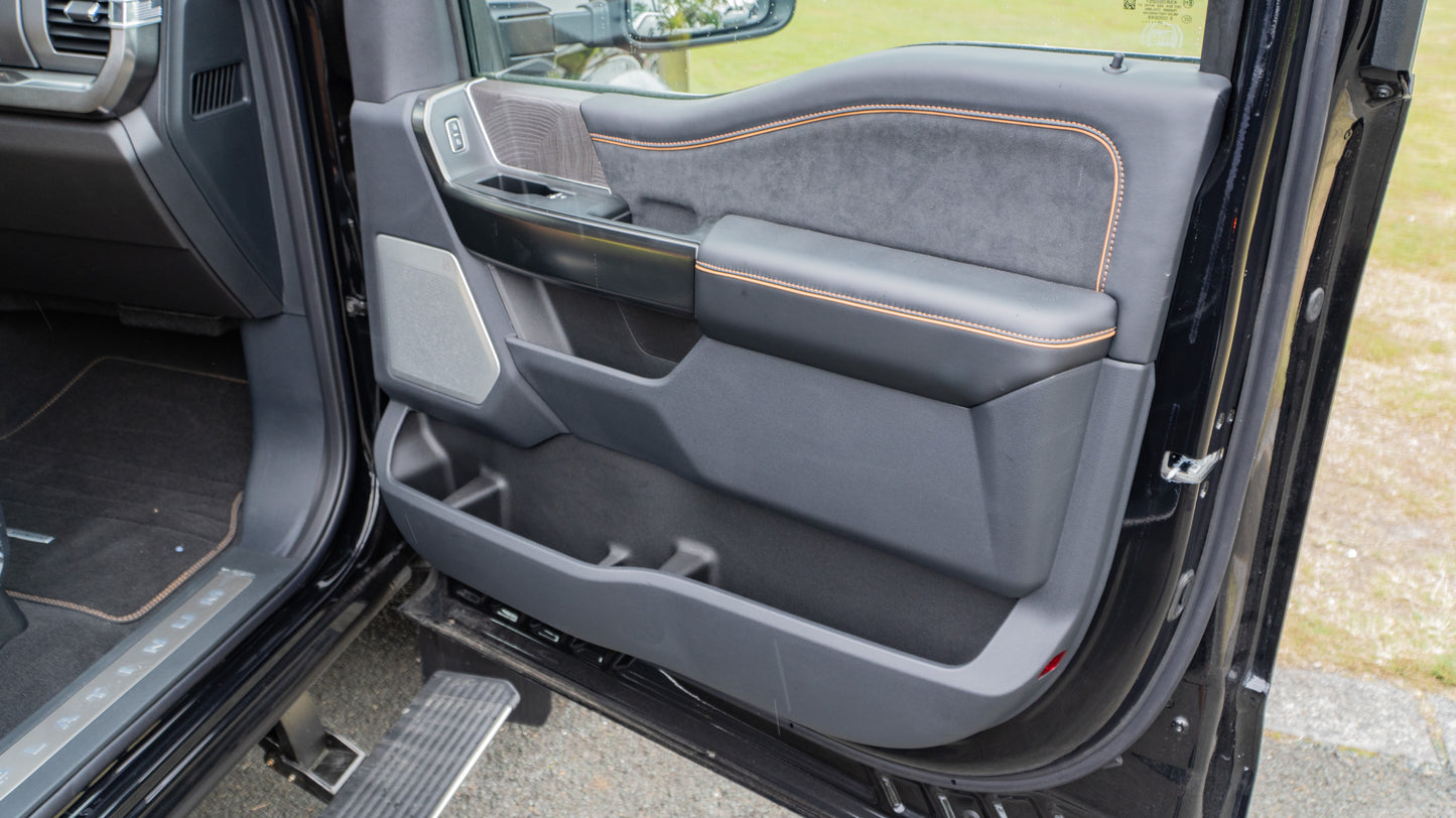 SOLD 2024 FORD F-450 Platinum Dually (BLACK & CARMELO INTERIOR)