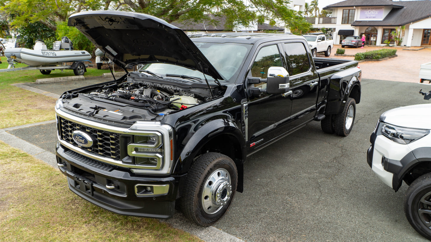 SOLD 2024 FORD F-450 Platinum Dually (BLACK & CARMELO INTERIOR)