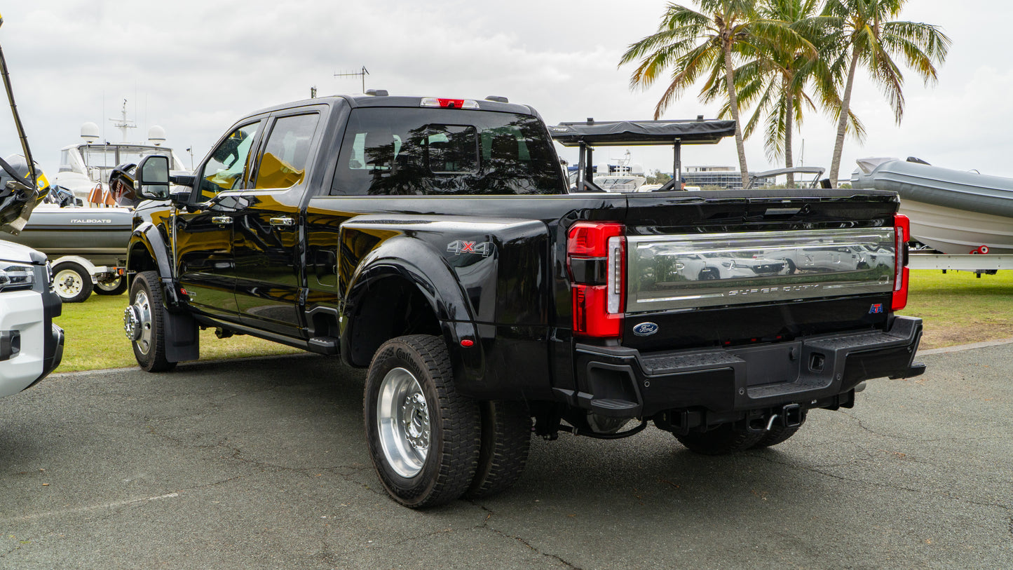 SOLD 2024 FORD F-450 Platinum Dually (BLACK & CARMELO INTERIOR)