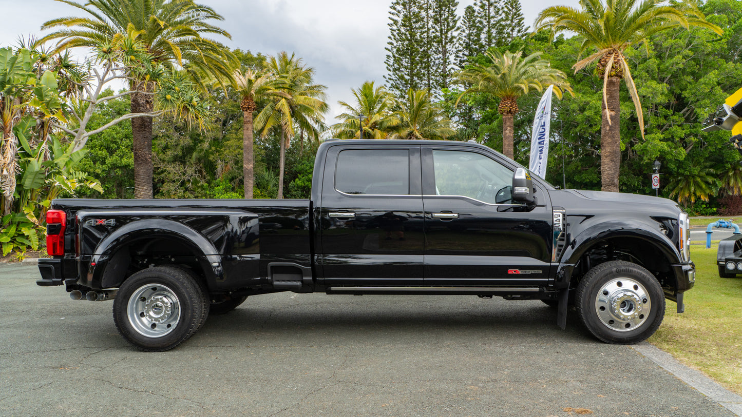 SOLD 2024 FORD F-450 Platinum Dually (BLACK & CARMELO INTERIOR)