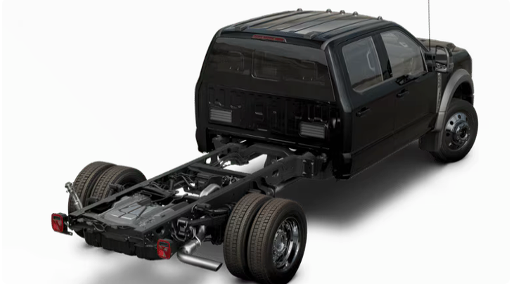 2025 FORD F-550 Lariat