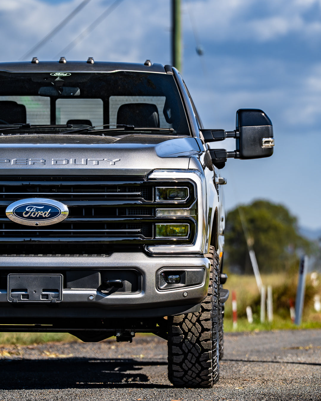2026 FORD F350 PLATINUM TREMOR CREW CAB 4x4