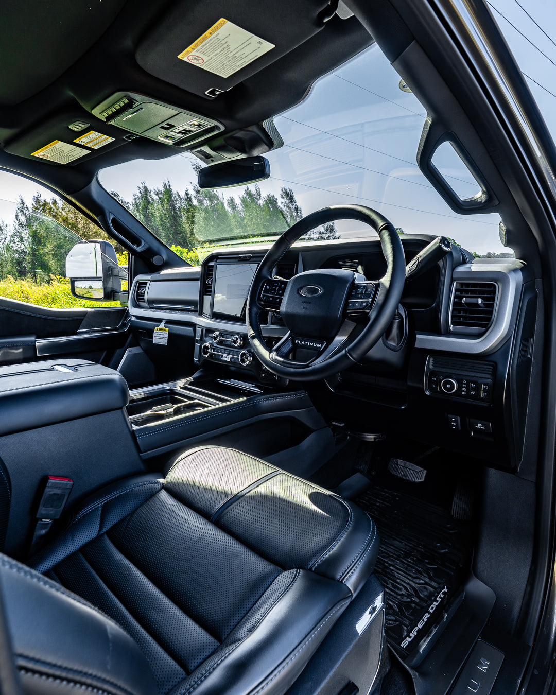2026 FORD F350 PLATINUM TREMOR CREW CAB 4x4