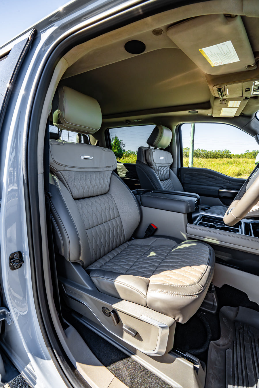 2026 FORD F450 4X4 CREW CAB PLATINUM PLUS