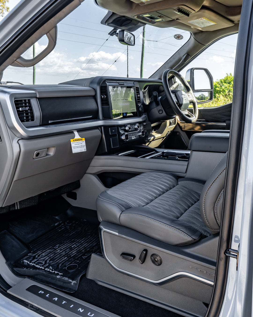 2026 FORD F450 4X4 CREW CAB PLATINUM PLUS