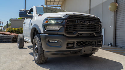 2025 Ram 3500 Tradesman Chassis Regular Cab 4x4 - Bright White