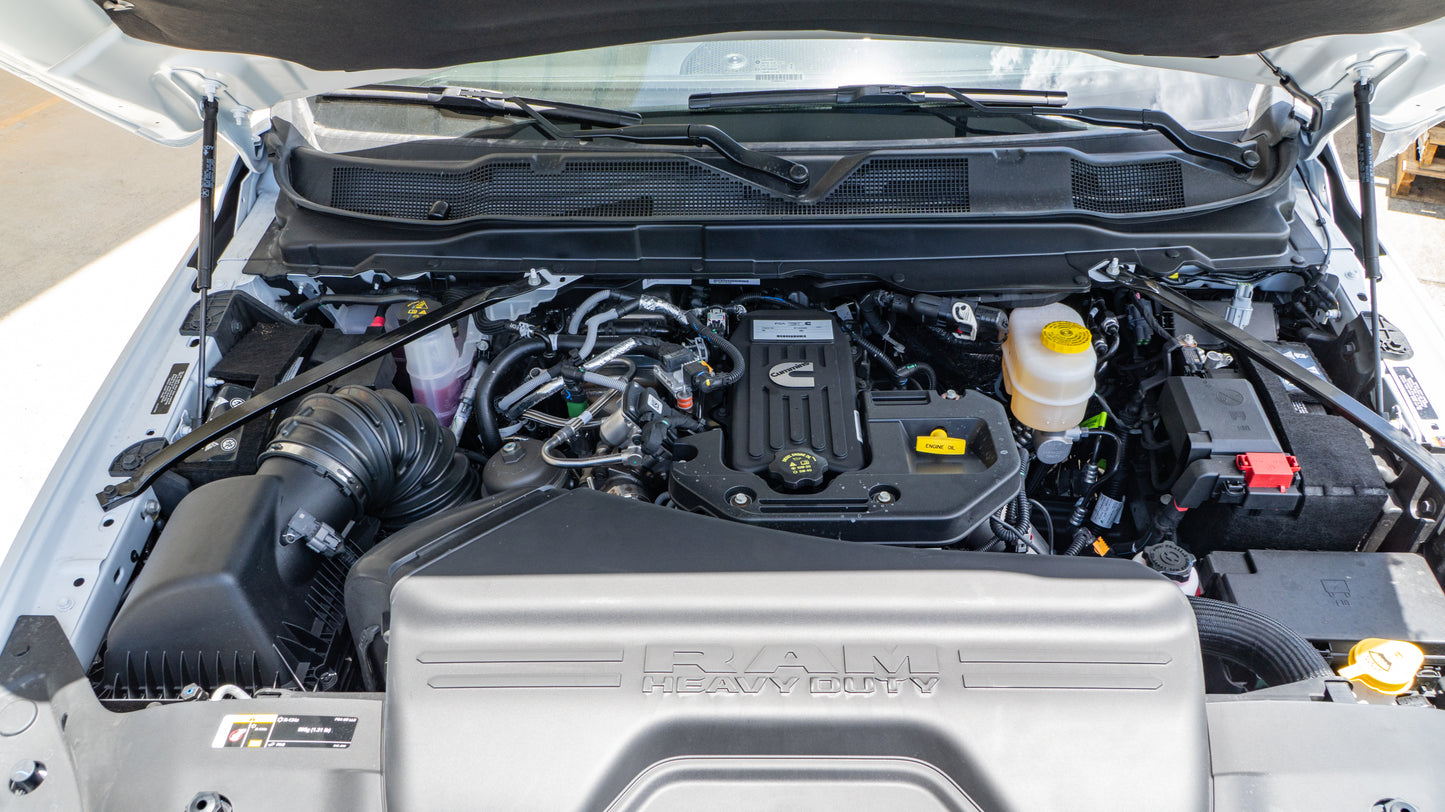 2025 Ram 3500 Big Horn Regular Cab 4x4 with Tub - Bright White