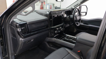 2025 FORD F-550 Lariat