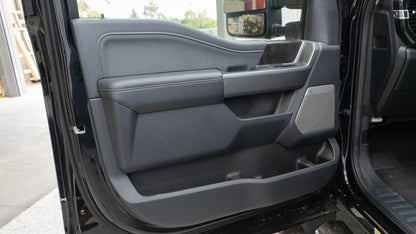 2025 FORD F-550 Lariat