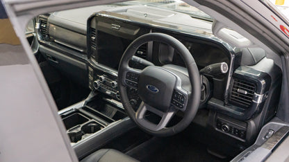 2025 FORD F-550 Lariat