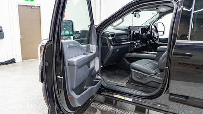 2025 FORD F-550 Lariat