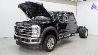 2025 FORD F-550 Lariat