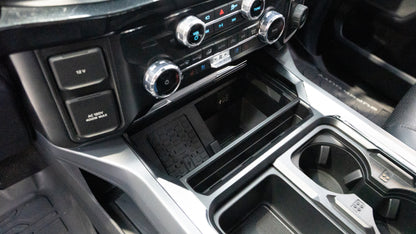 2025 FORD F-550 Lariat