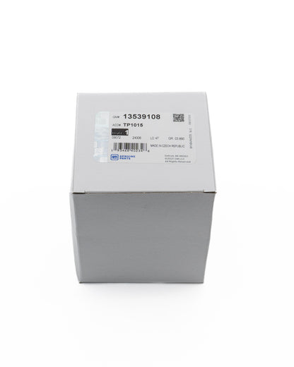 GMC/ Silverado 2014-Current Duramax 6.6 Fuel Filter Kit Genuine GM 13539108